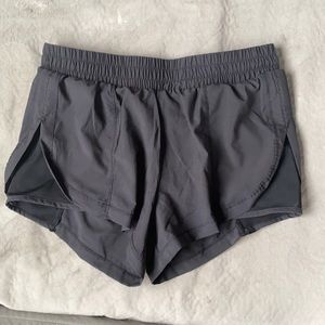 Black Lululemon Women’s Shorts